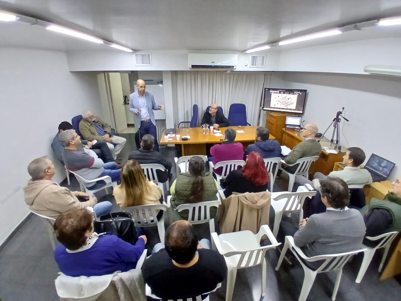 Presentación de Sistemas de Medición en FACE Córdoba